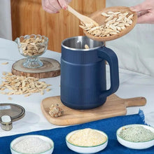 Dry Chilli Grinder, Household Powder Grinding Machine, Electric Grain Crushing Mill, Multifunctional Ultra Fine Grinder, Kitchen Cereal Nuts Beans Spices Flour Powder Polishing Device, Portable Grain Dry Mill Food Bean Grinder